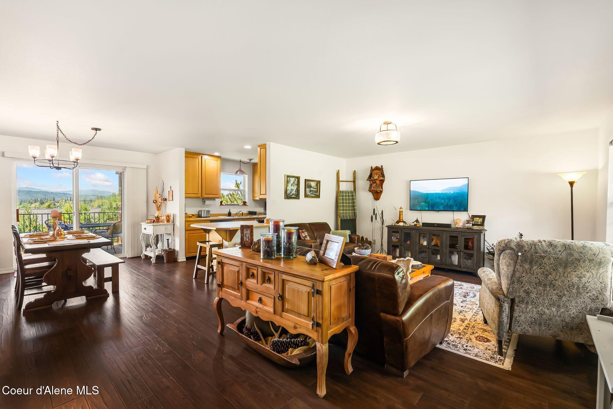 6872 Westview Drive