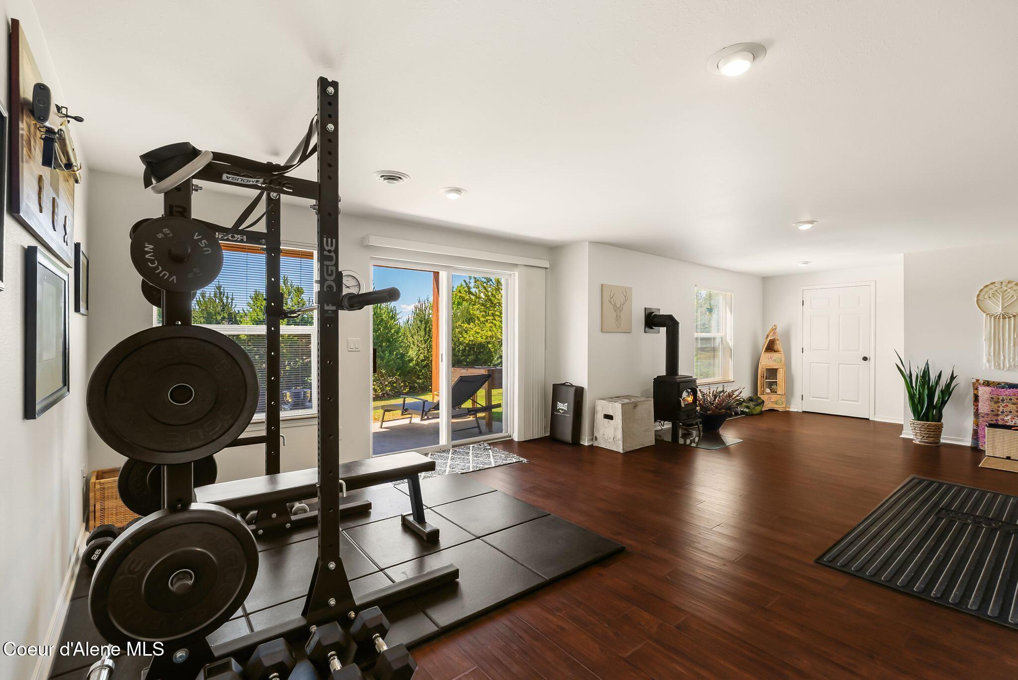 6872 Westview Drive