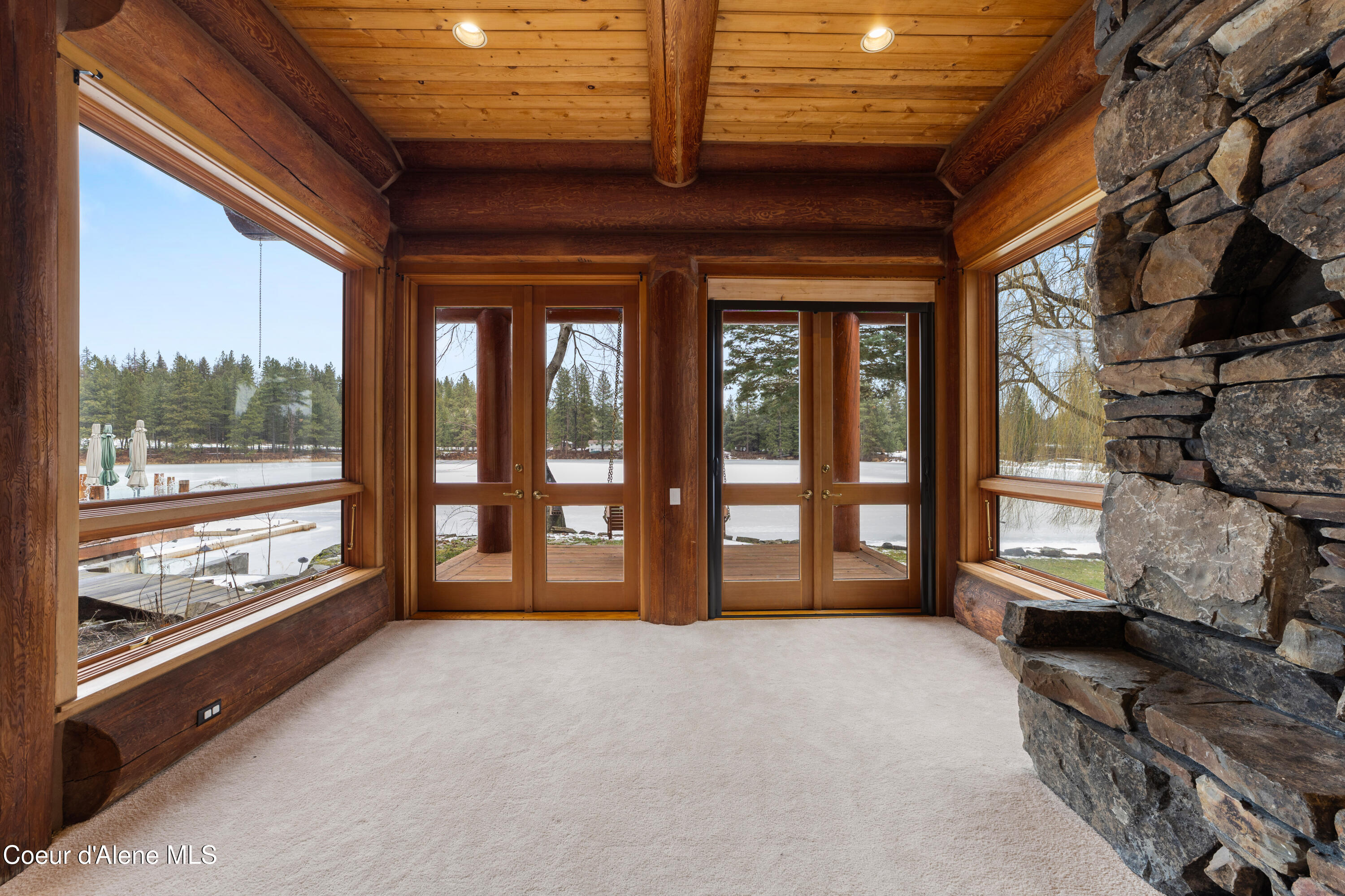 533739 U.S. 95 - 228 Acres