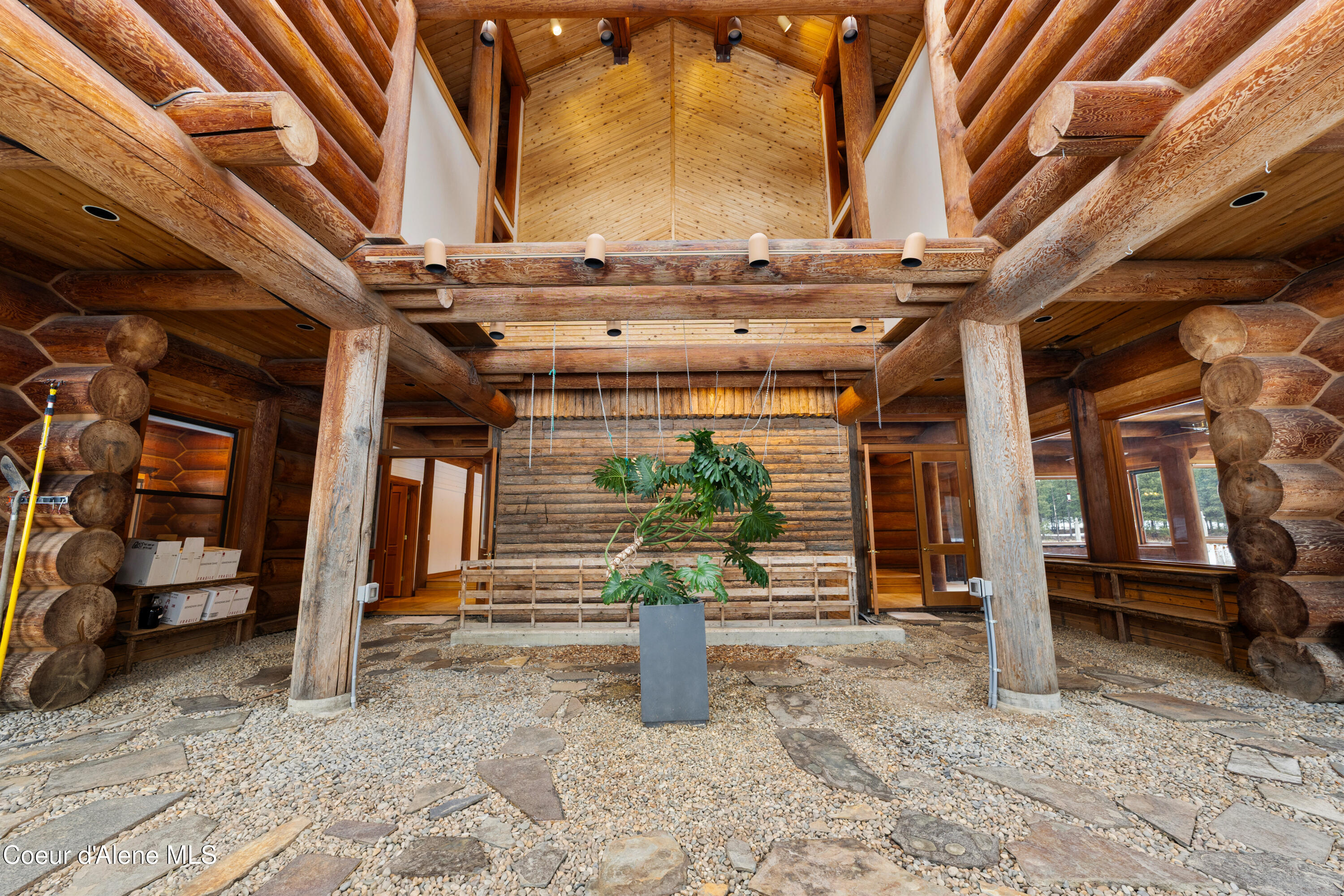 533739 U.S. 95 - 228 Acres