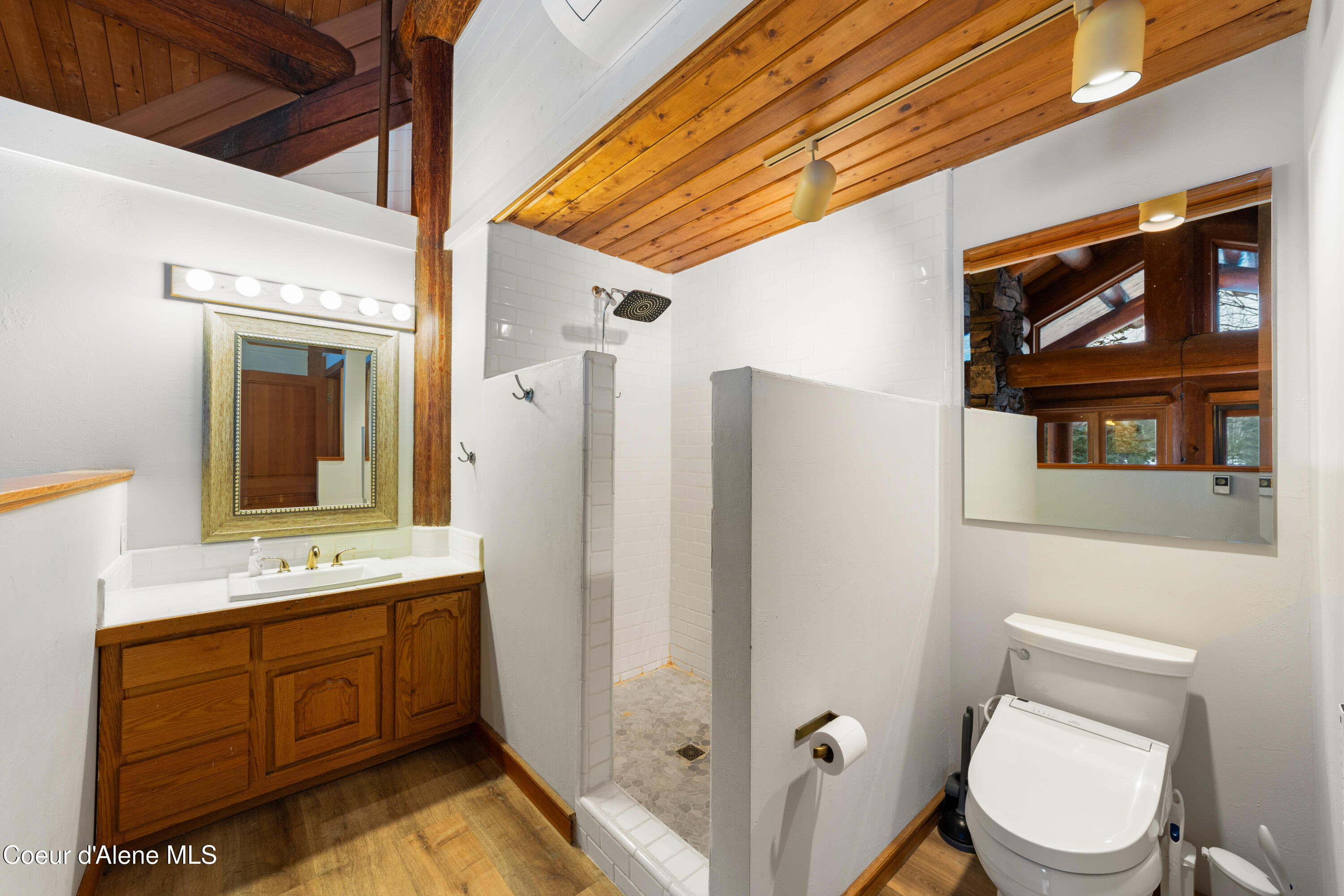 533739 U.S. 95 - 228 Acres