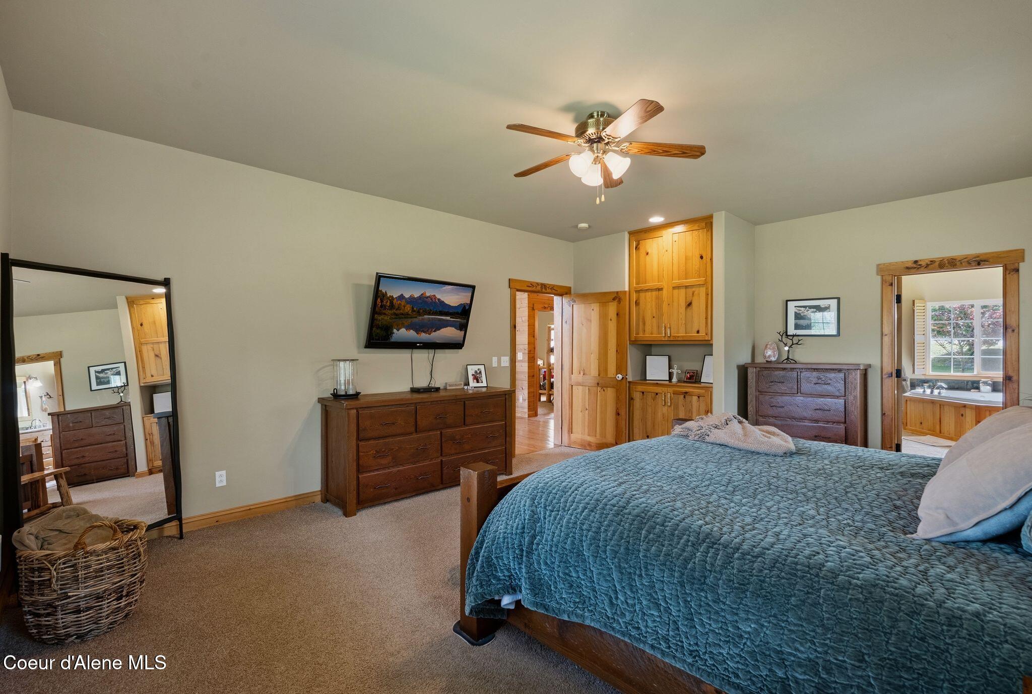 235 Kiebert Loop