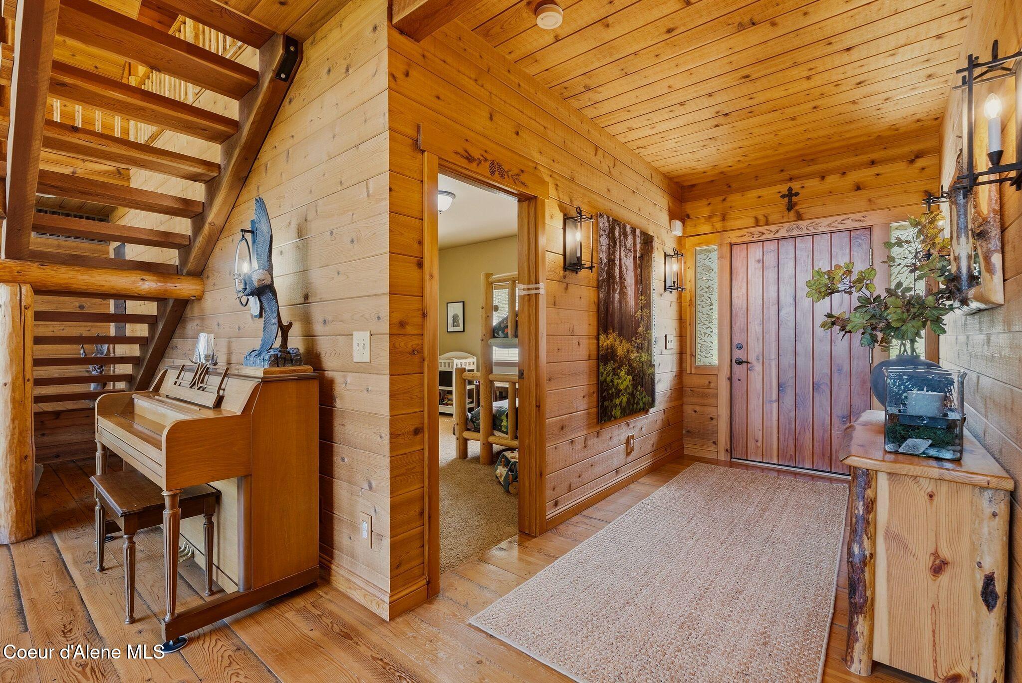 235 Kiebert Loop