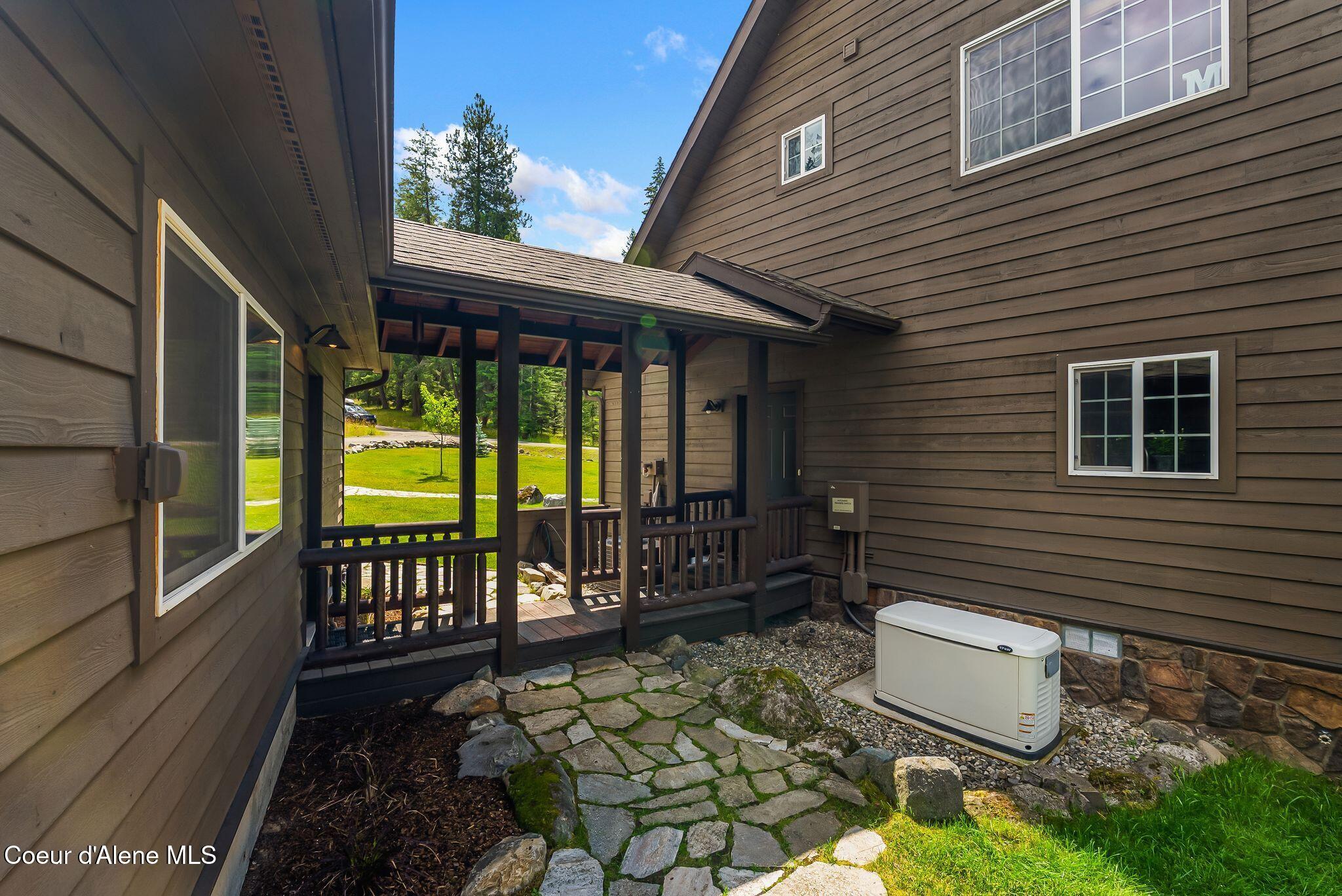 235 Kiebert Loop