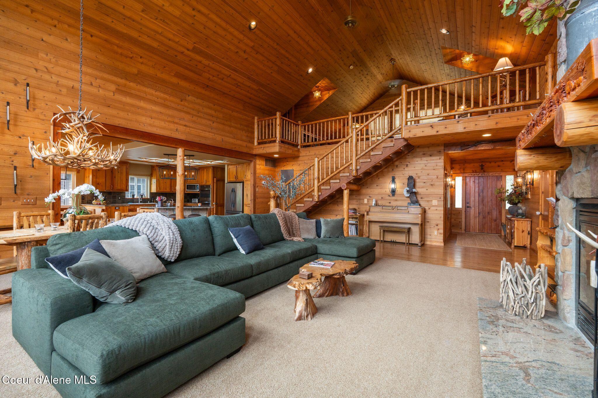 235 Kiebert Loop