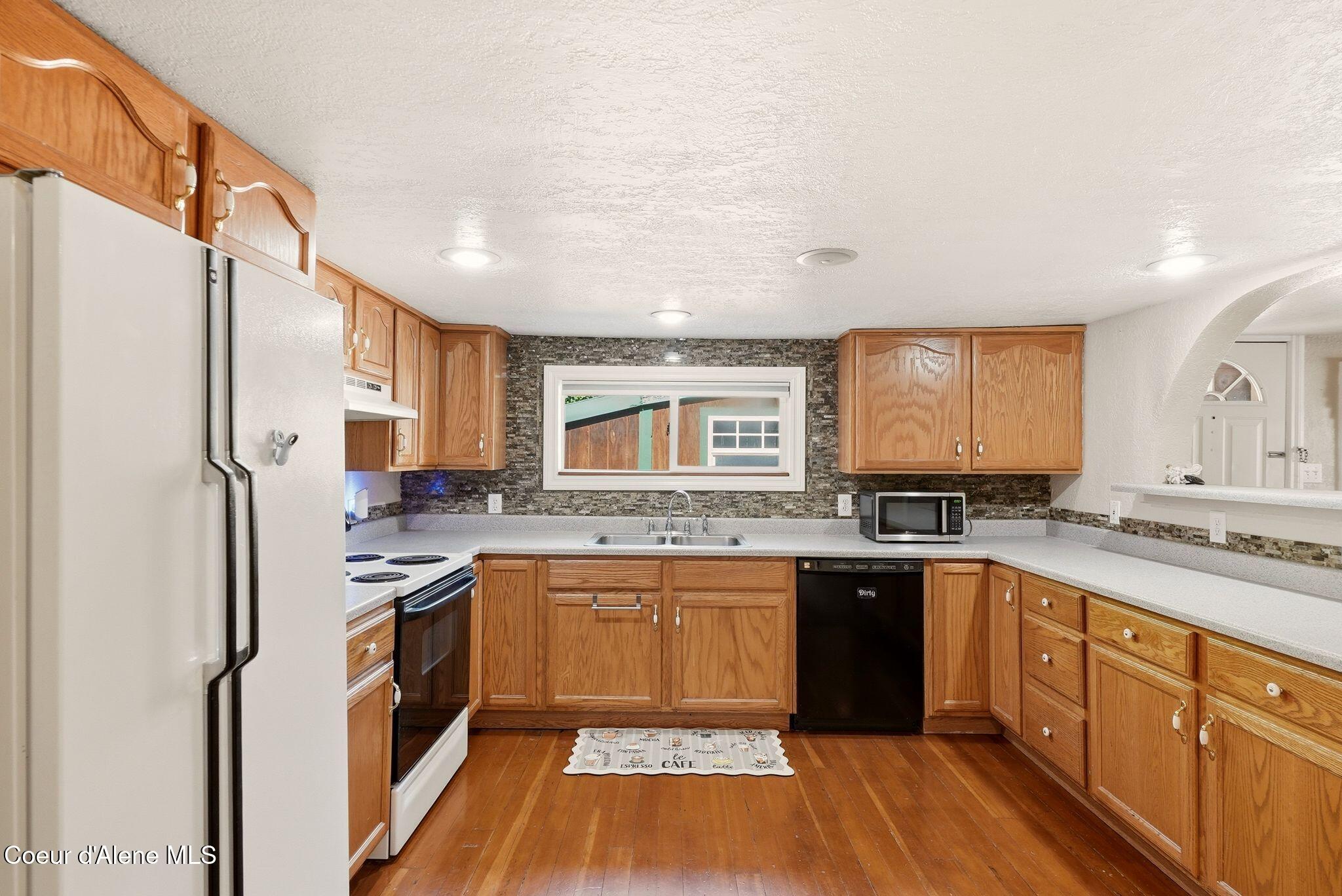 1601 N Main Street