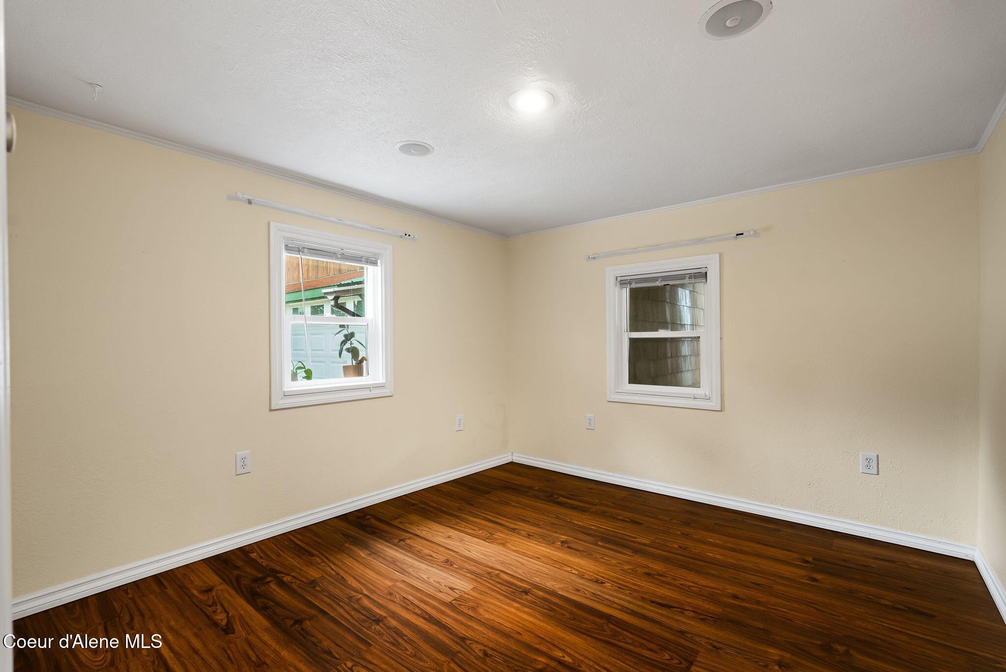 1601 Main Street