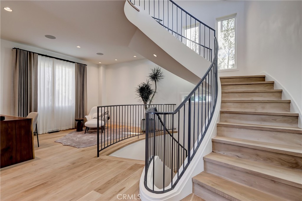 1712 Manhattan Avenue