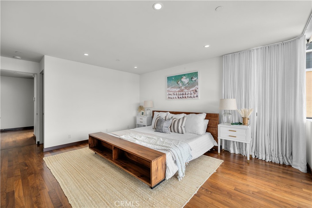 1308 Manhattan Avenue