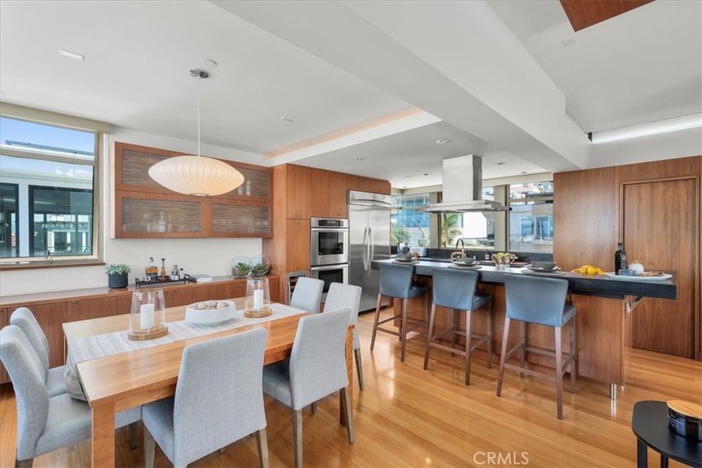 2301 Manhattan Avenue