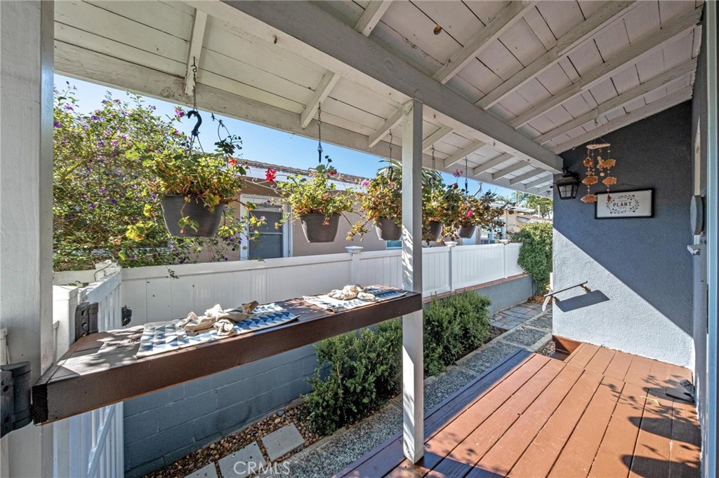 1084 W 26th Street