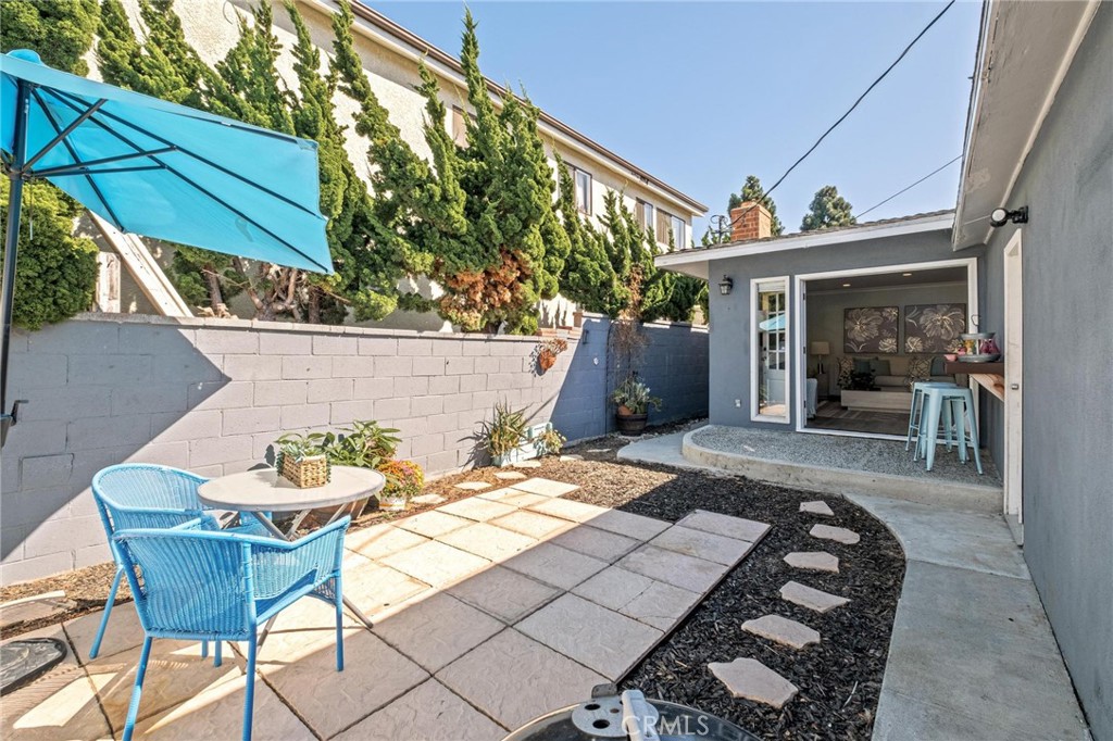 1084 W 26th Street
