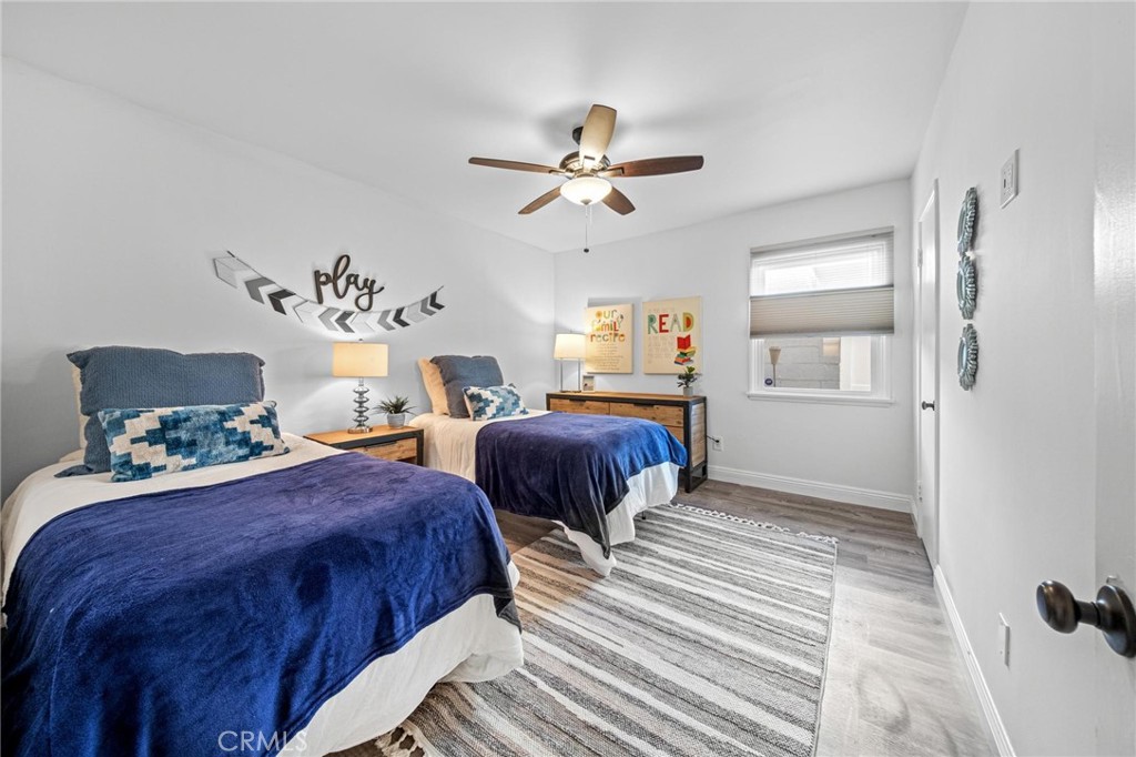 1084 W 26th Street