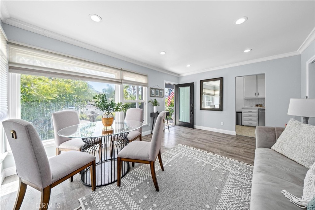 1084 W 26th Street