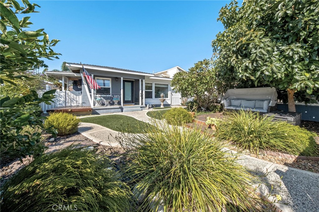 1084 W 26th Street