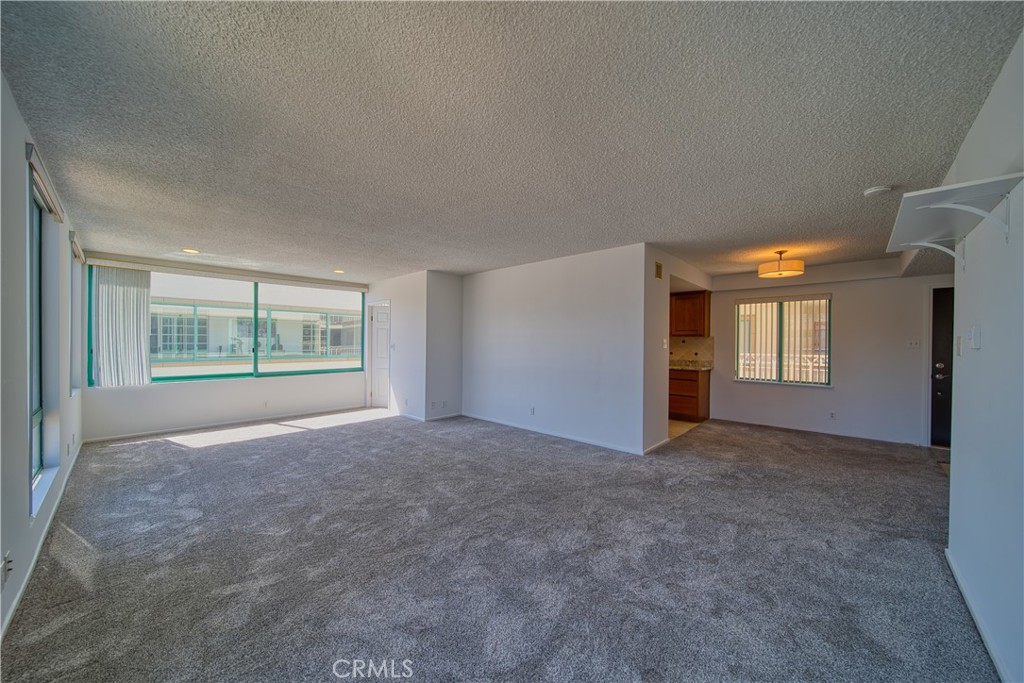 201 Calle Miramar 16