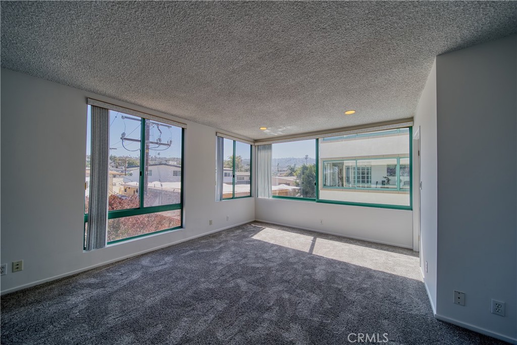 201 Calle Miramar 16