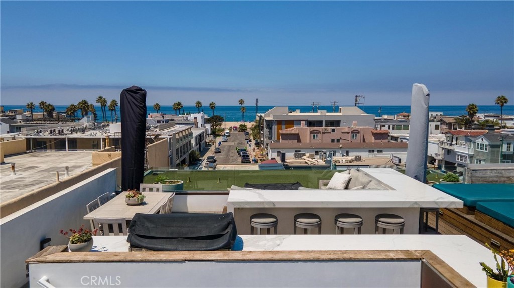 1501 Palm Drive