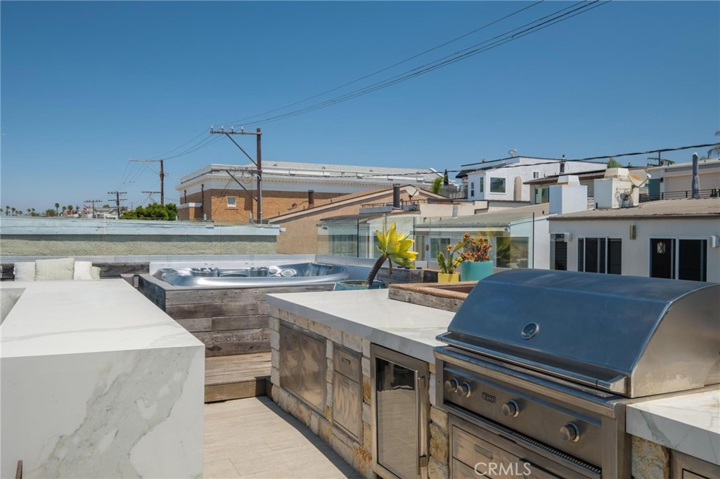 1501 Palm Drive