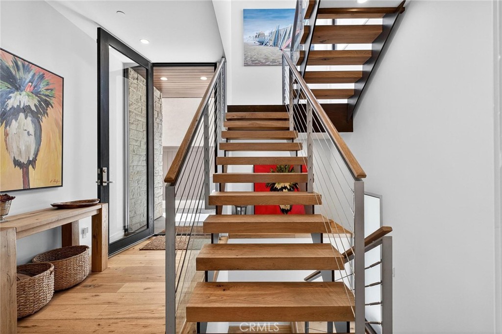 1501 Palm Drive