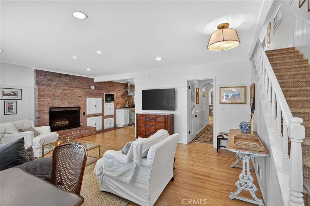 437 35th Street