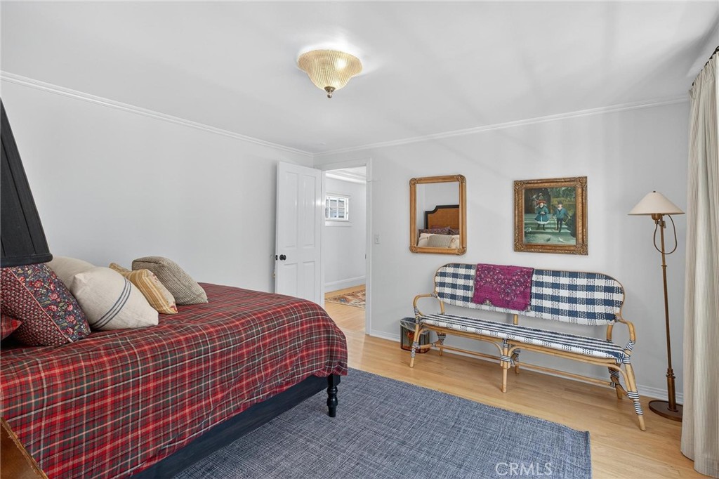437 35th Street