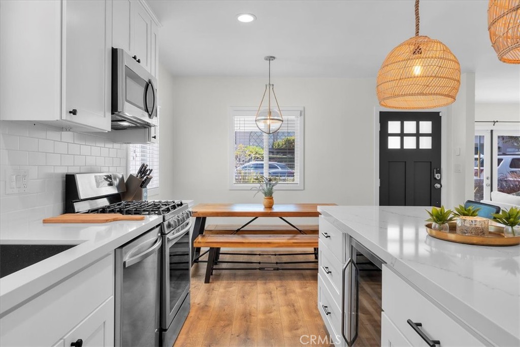1430 Bonnie Brae