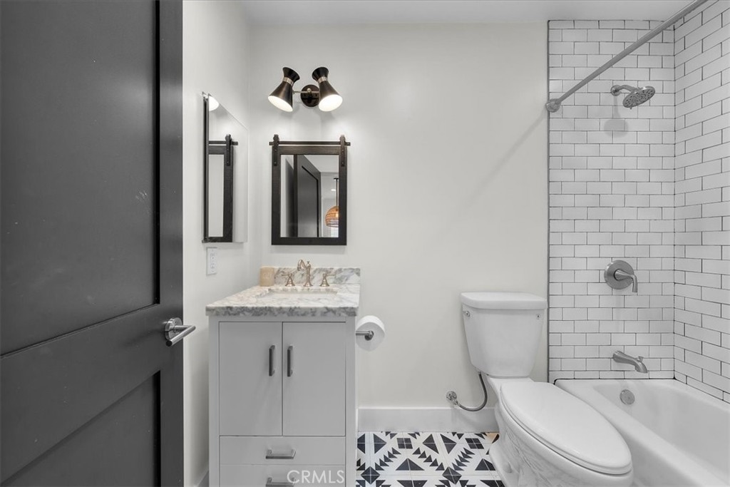 1430 Bonnie Brae