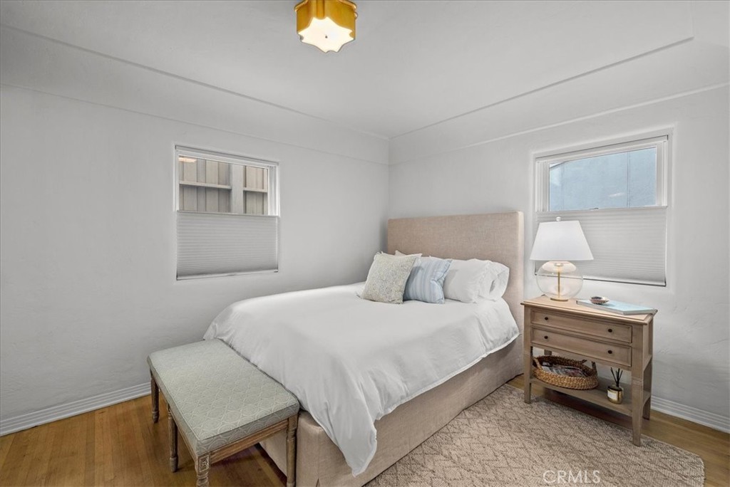 2654 The Strand