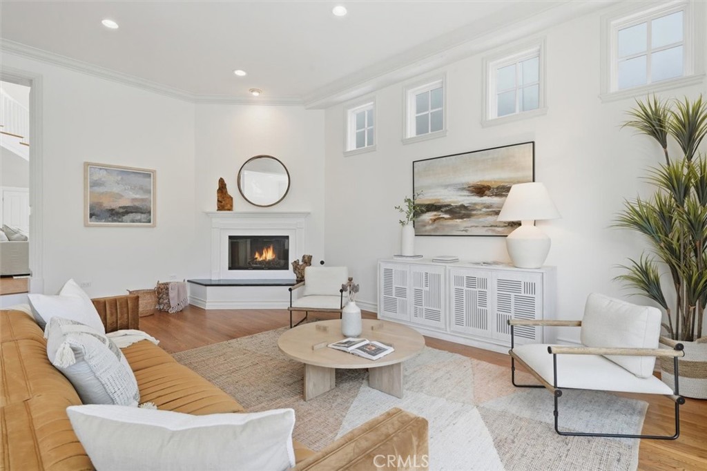 2909 Maple