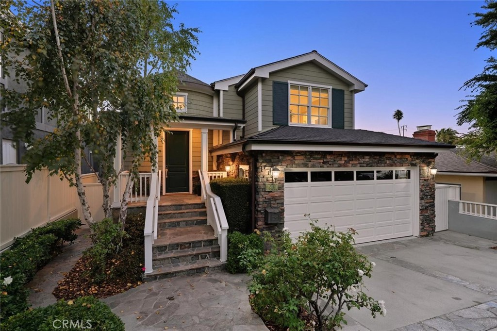 2909 Maple