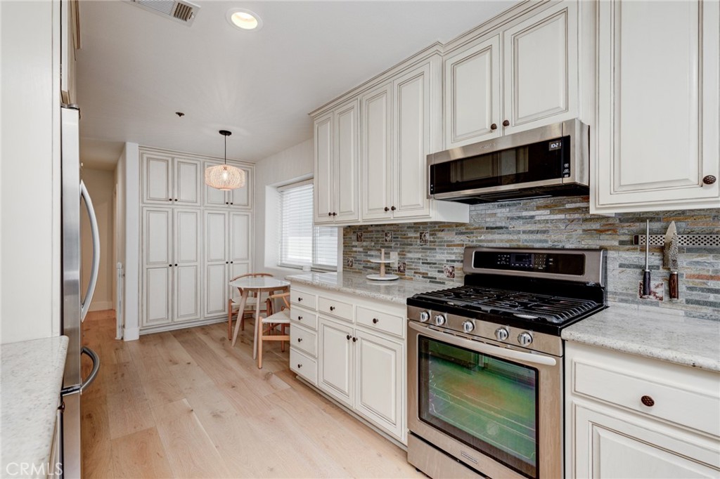 1924 Ruhland Avenue B