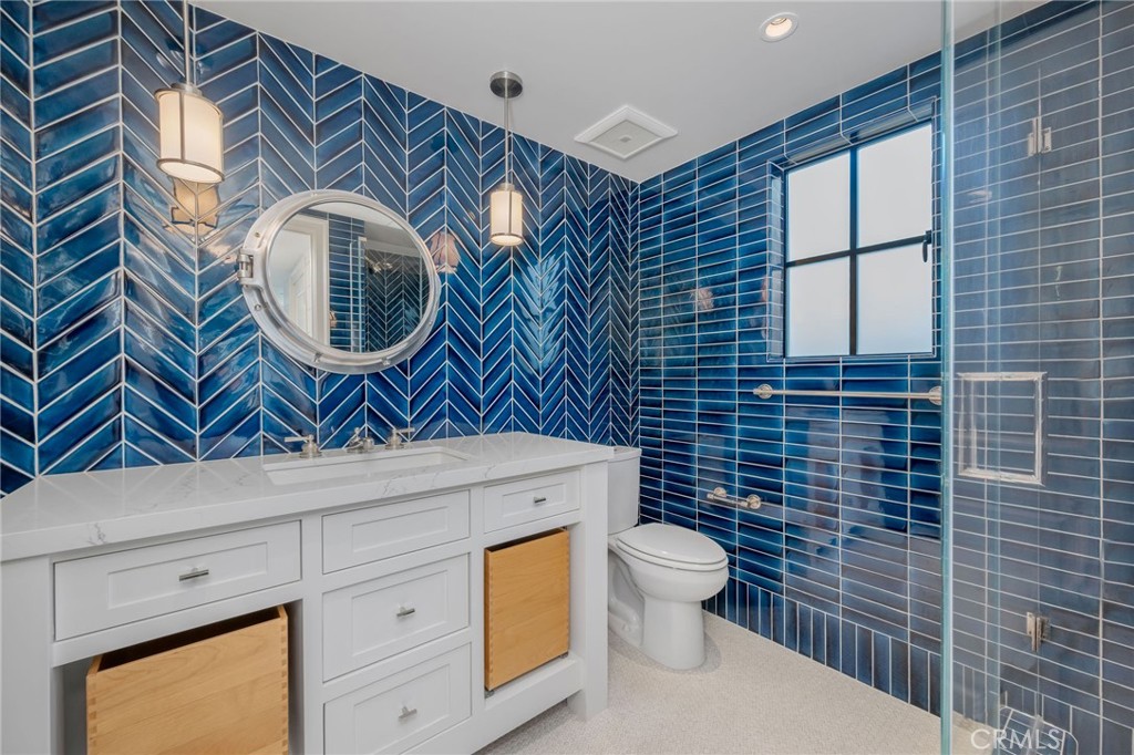 2903 Manhattan Avenue A