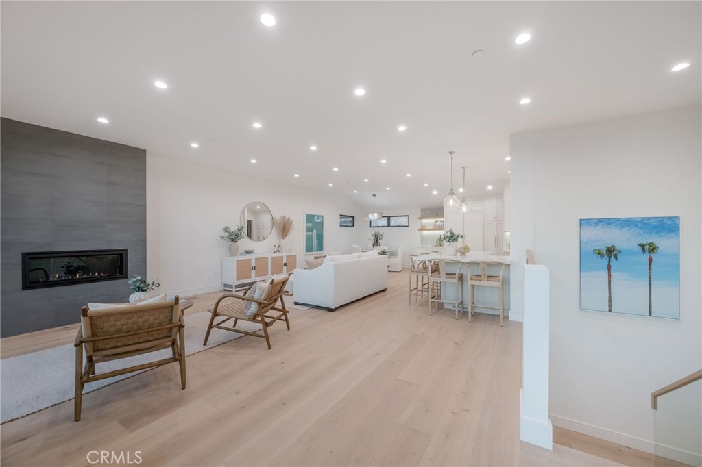 89 Bayview