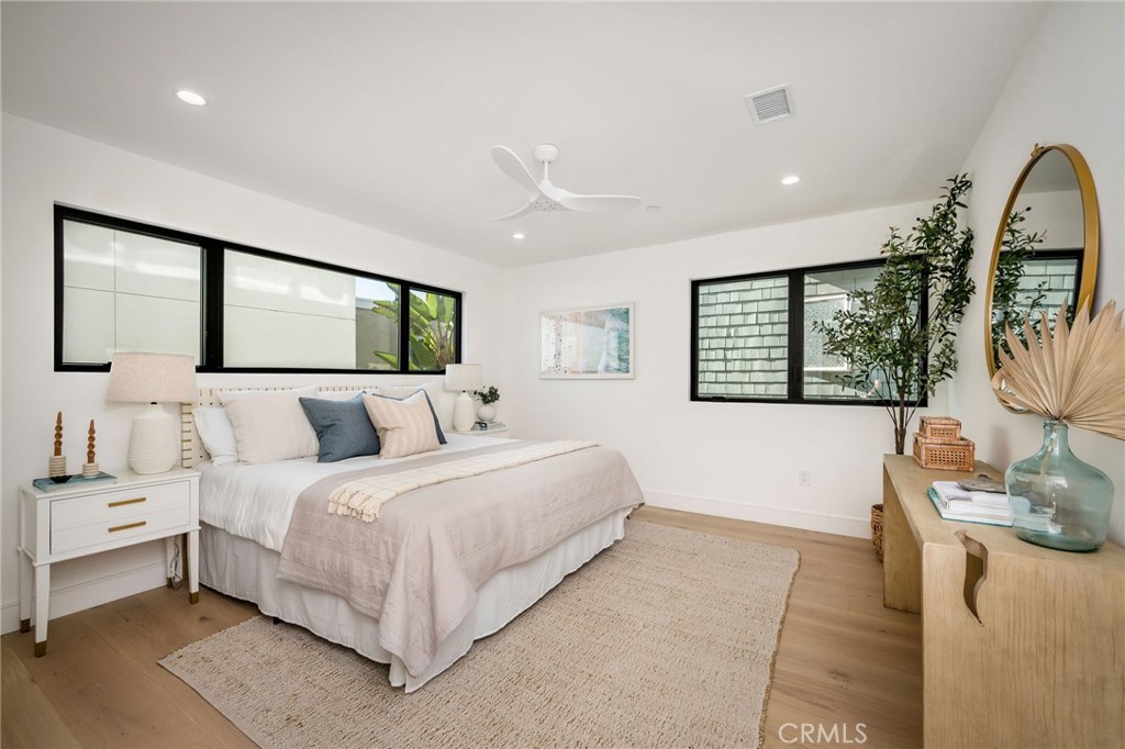 89 Bayview