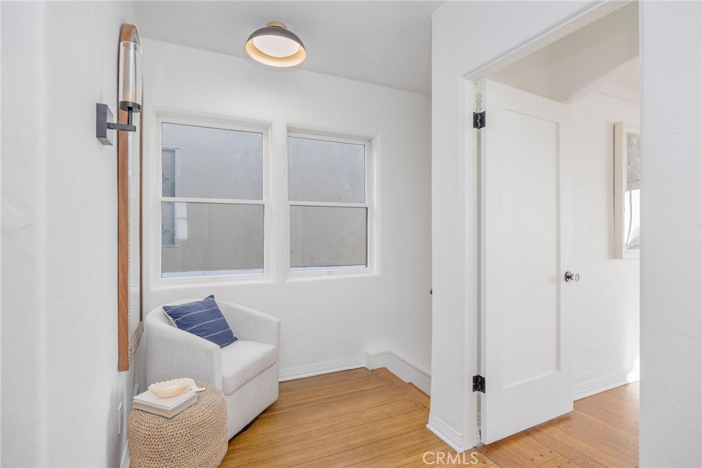 2654 The Strand
