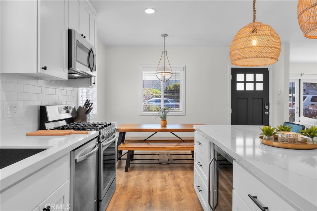 1430 Bonnie Brae