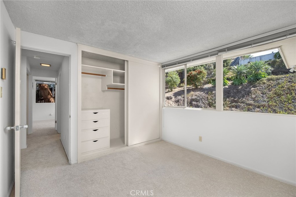 1142 Ronda