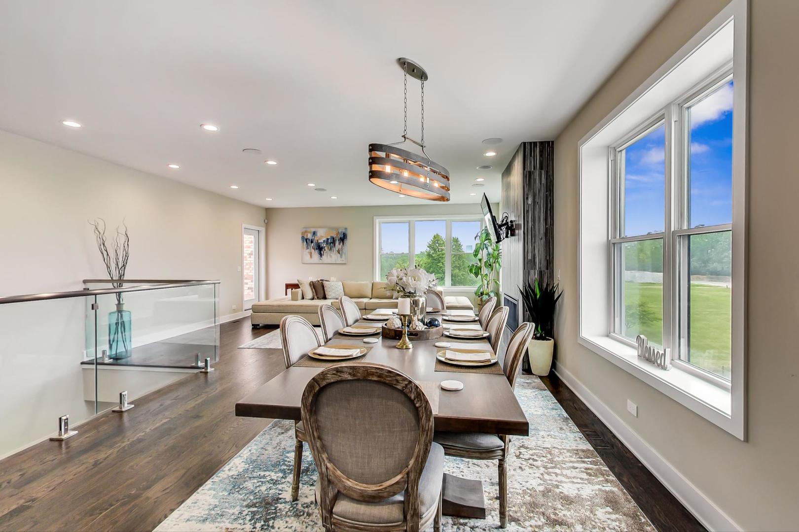 5442 N Western Avenue Unit: 3A
