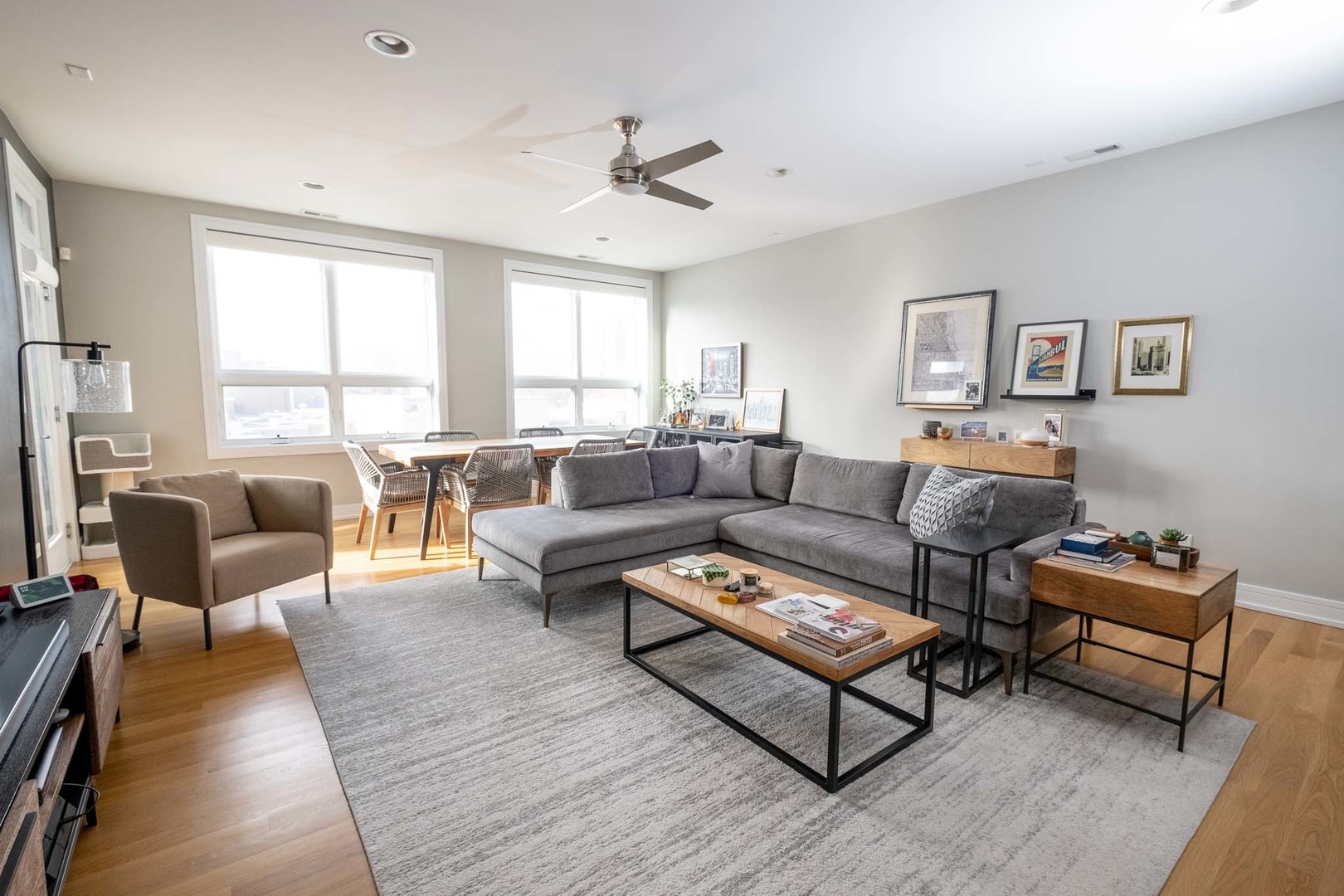 1317 N Larrabee Street Unit: 303