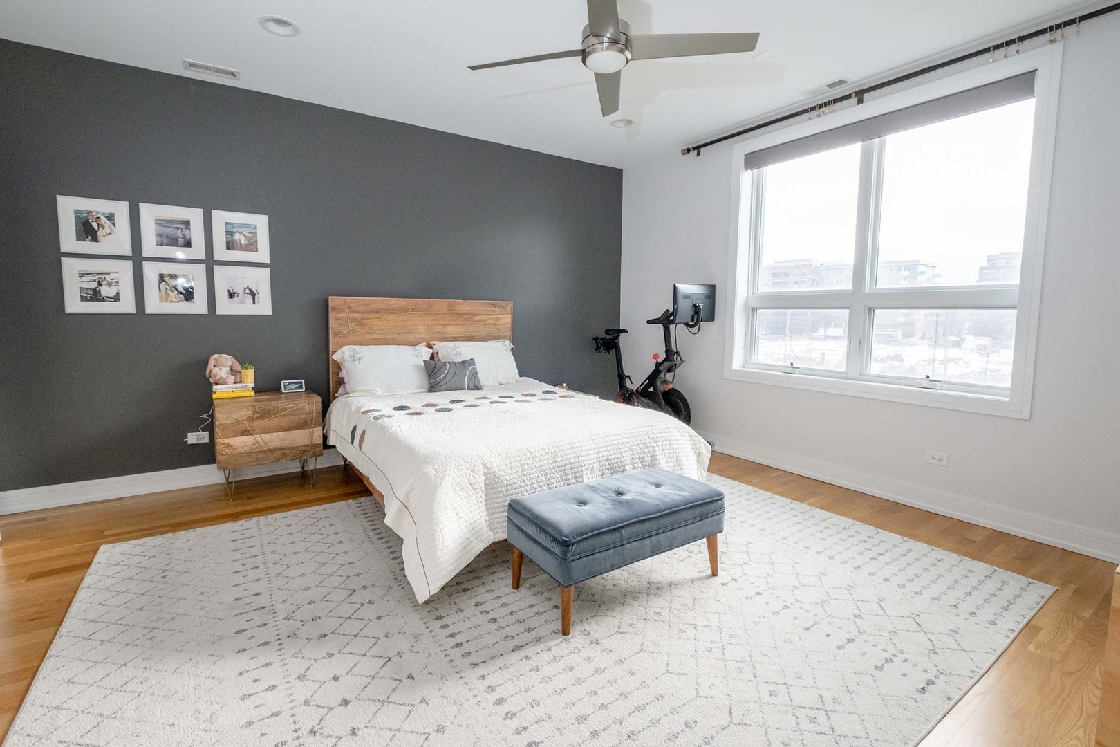 1317 N Larrabee Street Unit: 303