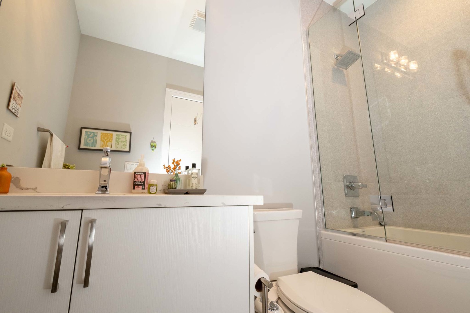 1317 N Larrabee Street Unit: 303