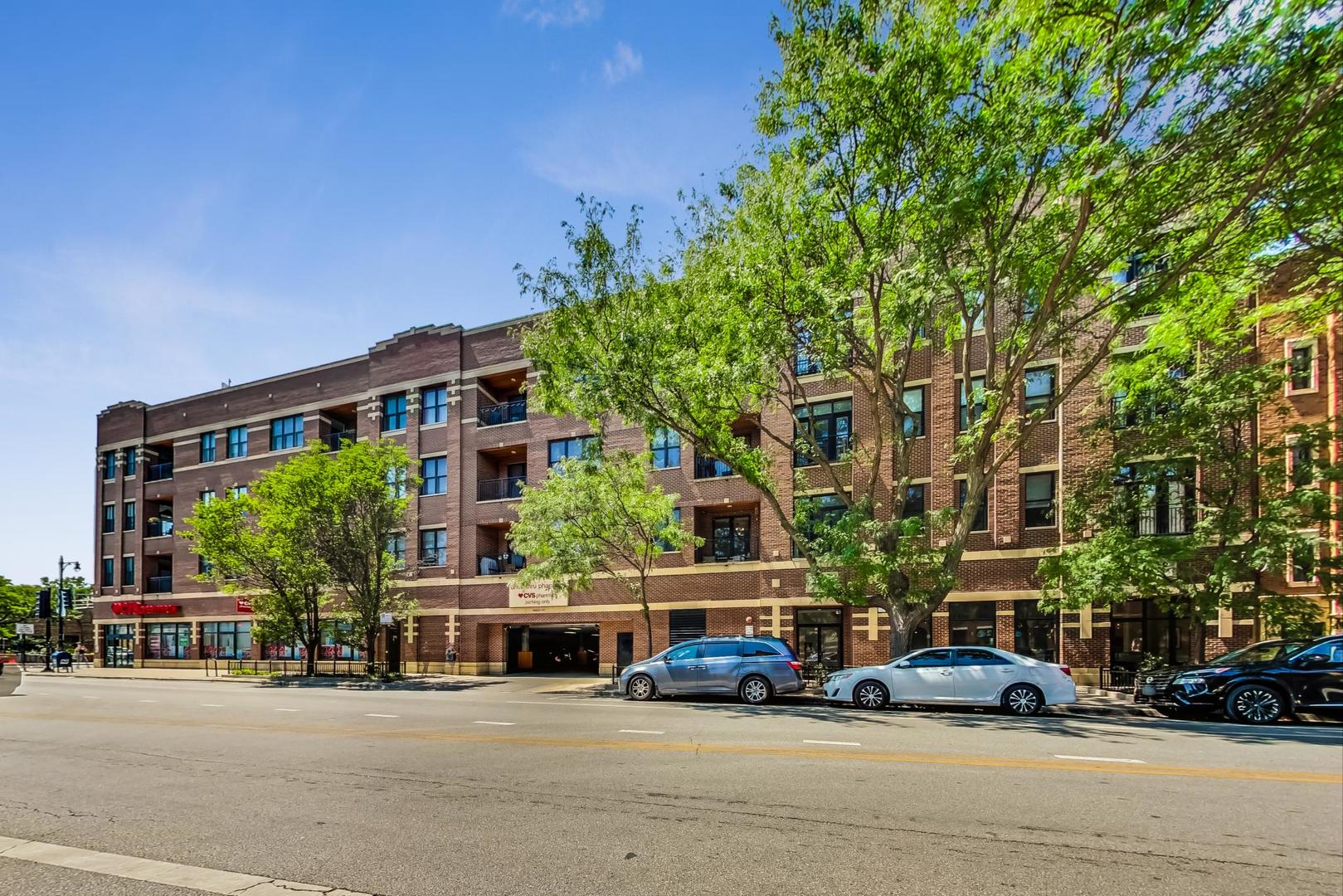 4814 N DAMEN Avenue Unit: 410