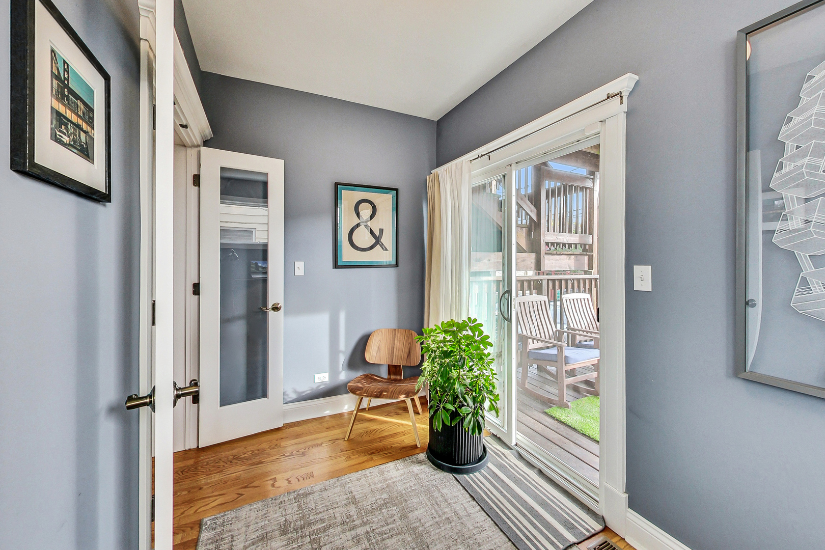 1725 W BRYN MAWR Avenue Unit: 1