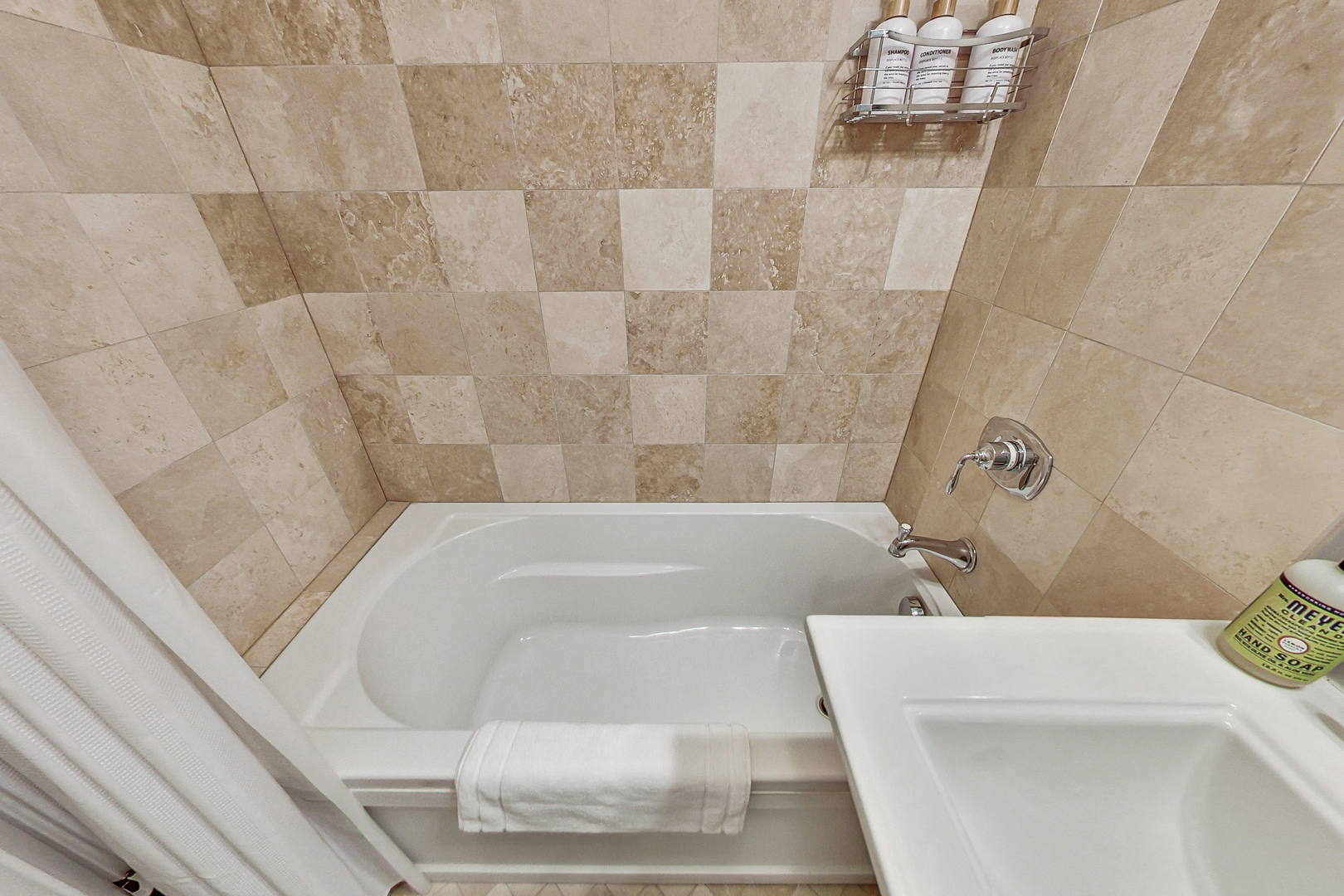 1725 W BRYN MAWR Avenue Unit: 1