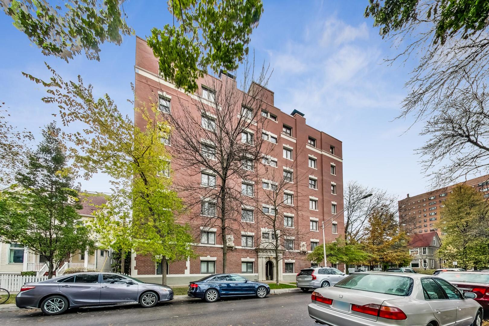 1330 E 56th Street Unit: 7W