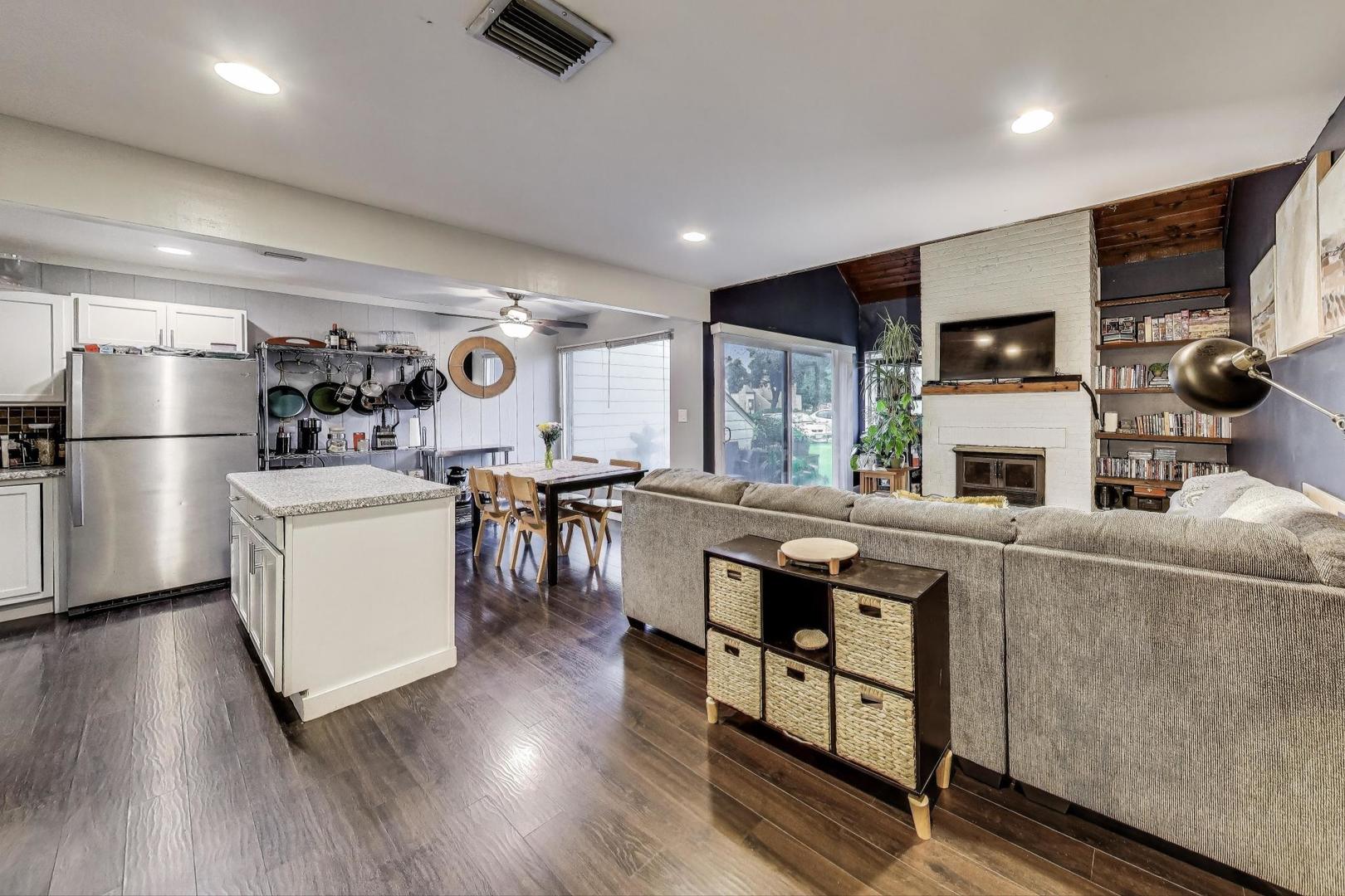 3317 Beacon Street Unit: 74