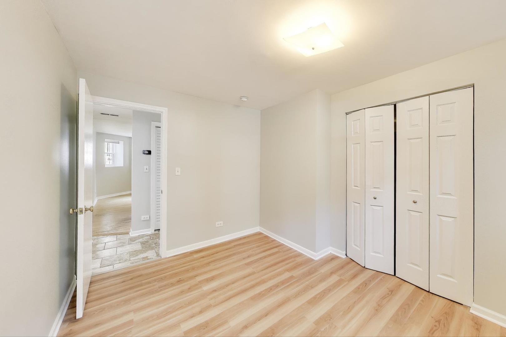 4334 N Dayton Street Unit: G