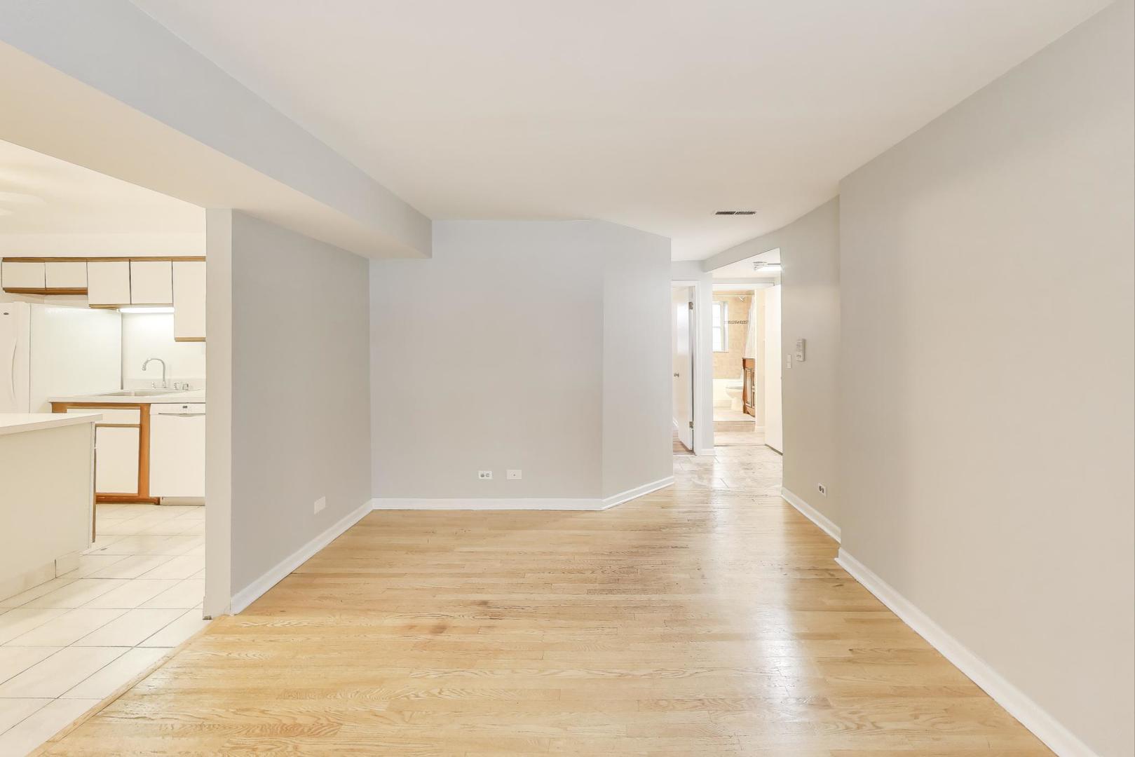 4334 N Dayton Street Unit: G