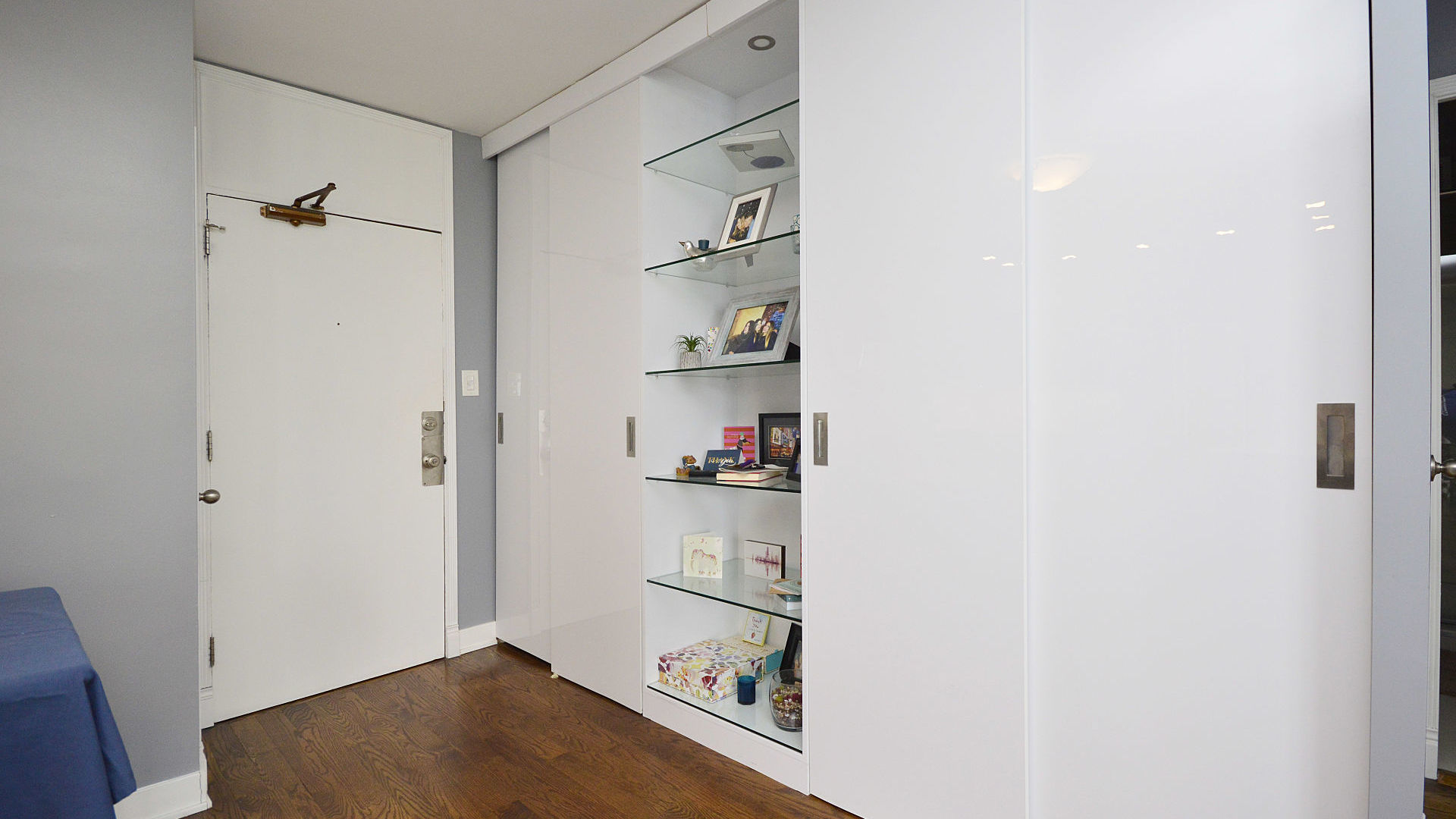 1000 N Lake Shore Drive Unit: 2304